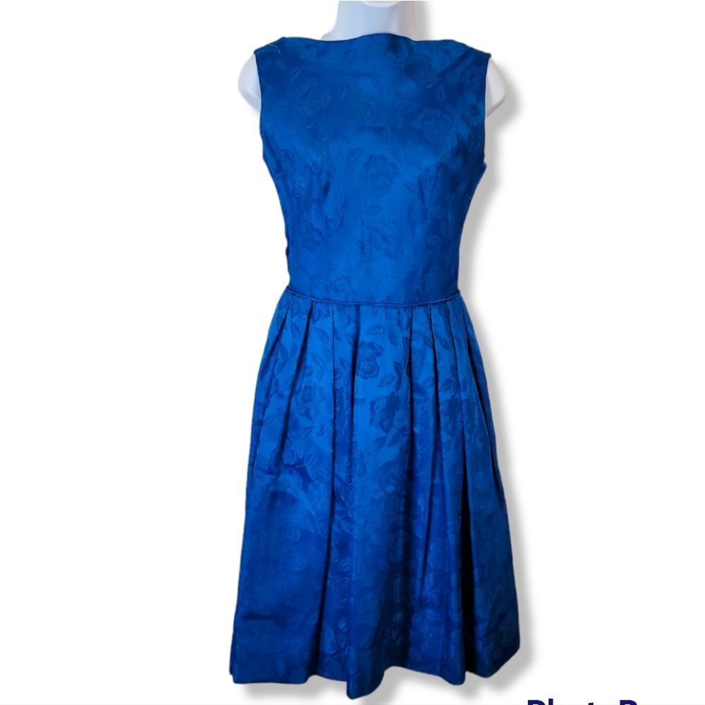 Vintage 50s blue silk floral damask fit n flare dress